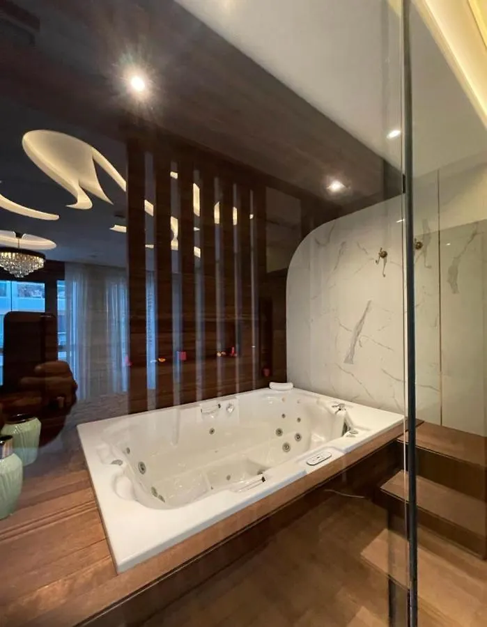 Route Istanbul 1 Apartment Turkey